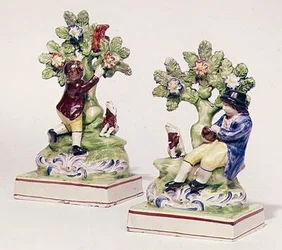Staffordshire paar vogelnestgroepen, c.1810